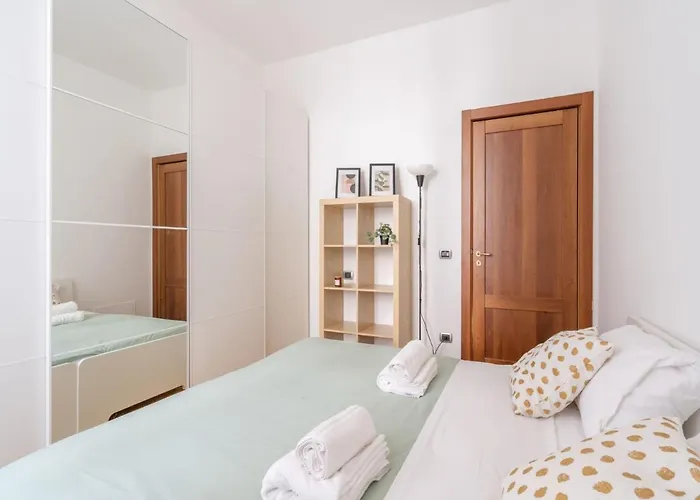 Apartment The Best Rent - Spacious Near Colonne S Lorenzo