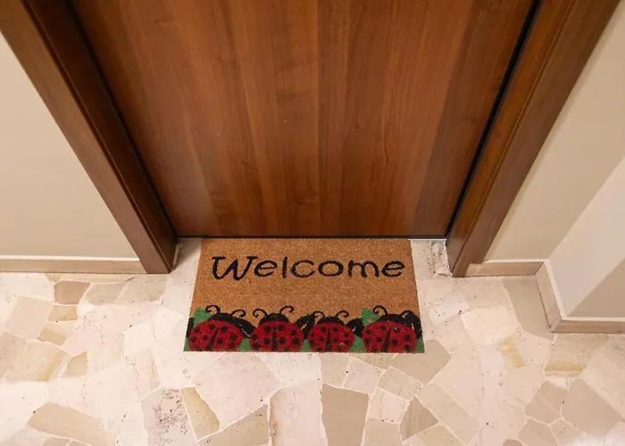 Apartment Elegante Bilocale In Corso Lodi/brenta