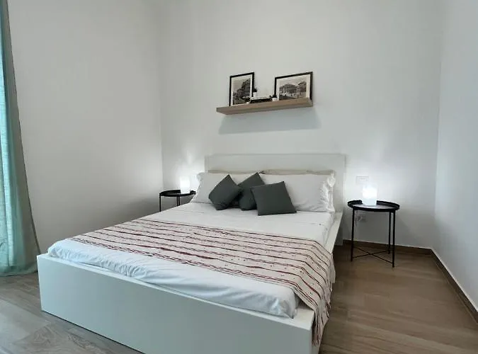 Sunny Lägenhet Milano