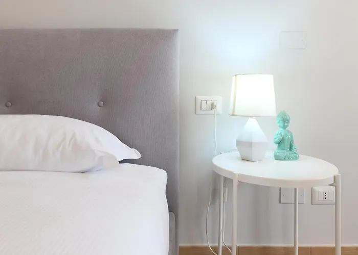 Appartamento Primopiano - Meda 6 *