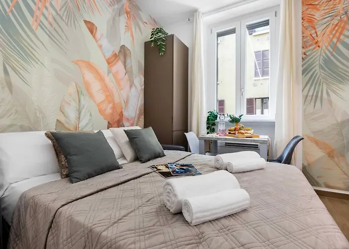 Apartment Exotic House In Of Milan