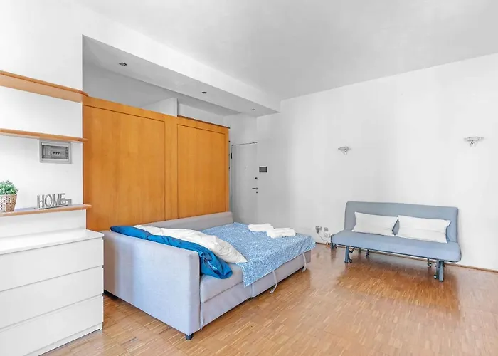 Pau10 -porta Romana - Duomo - Luxury Apartamento