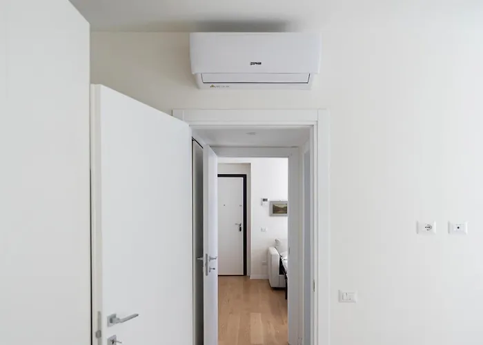 公寓 Moderno Bilocale In Corso Buenos Aires