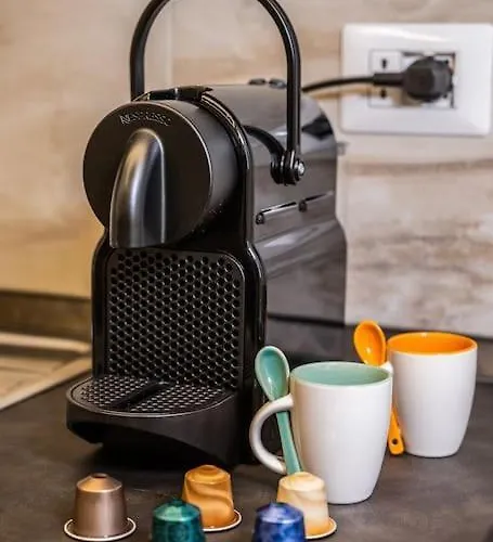 Linate Airport Elegant Suite,tram 1 Minute Away * Milan