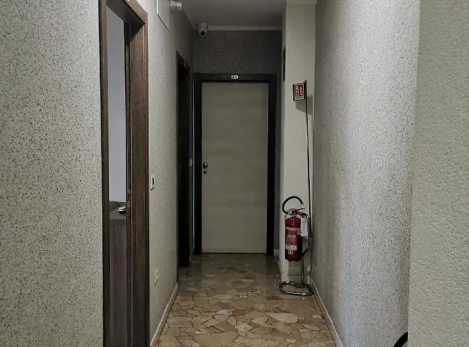 酒店 Bissi