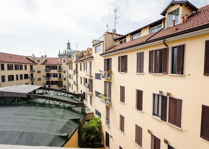 Cinque Vie Floor - Center Apartment