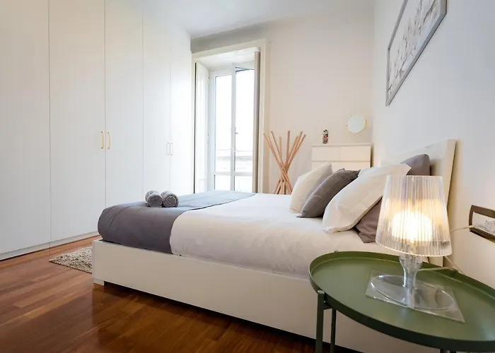 Cinque Vie Floor - Center