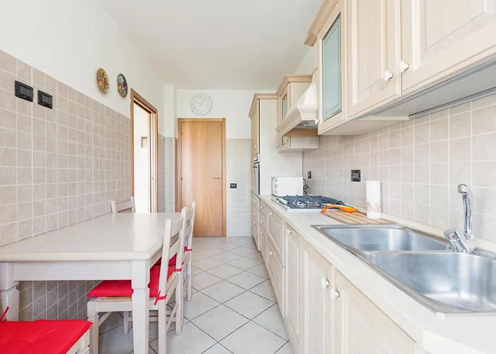 Guesthost - With Balcony Nearby M3 Subway Yellow Line * Milano
