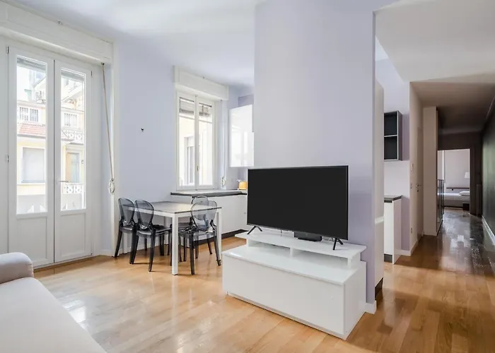 Appartement Guesthost - Balcony In Porta Romana *
