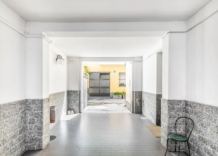 Apartment - Bocconi E Navigli - Spacious 3br 95 M - Free Parking
