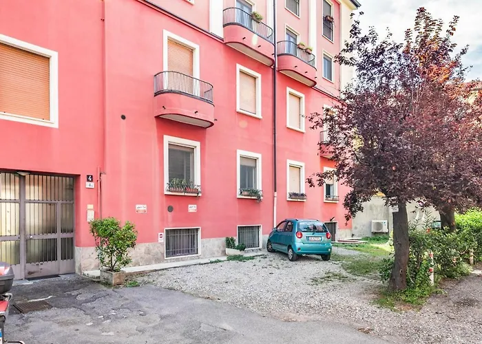 Apartment - Bocconi E Navigli - Spacious 3br 95 M - Free Parking