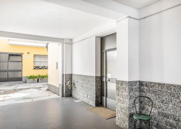 - Bocconi E Navigli - Spacious 3br 95 M - Free Parking Apartment Mailand