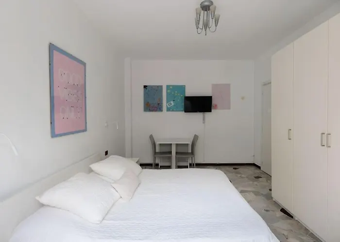 Alessia's Flat - Breno Apartment *