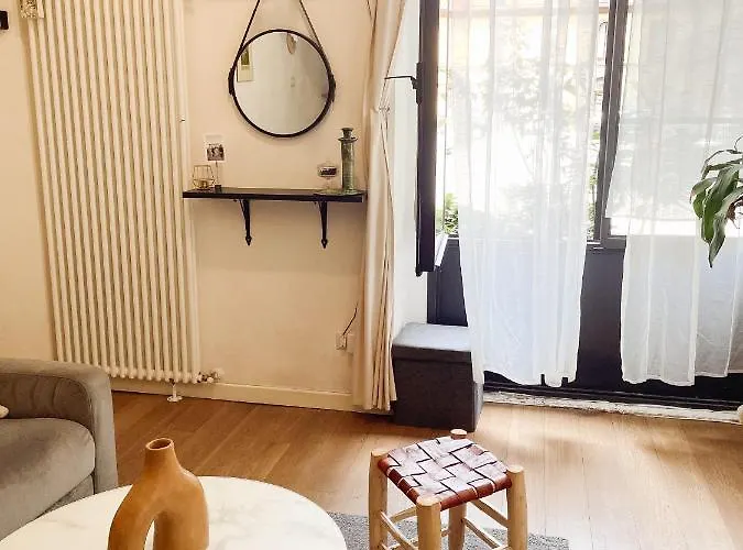 Accogliente Loft A 8 Min Dal Duomo *