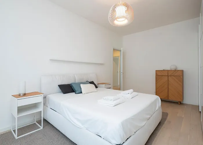 Apartment Youhosty - Grazioli 4 *