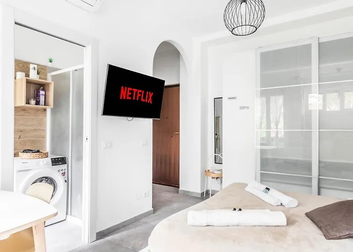 公寓 Eden House Sansiro-duomo Netflix & Design 米兰
