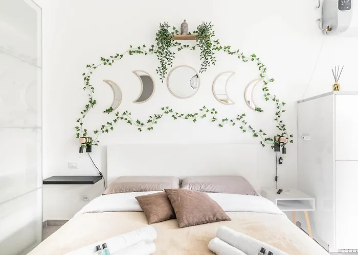 Eden House Sansiro-duomo Netflix & Design 米兰