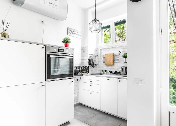 Eden House Sansiro-duomo Netflix & Design 公寓