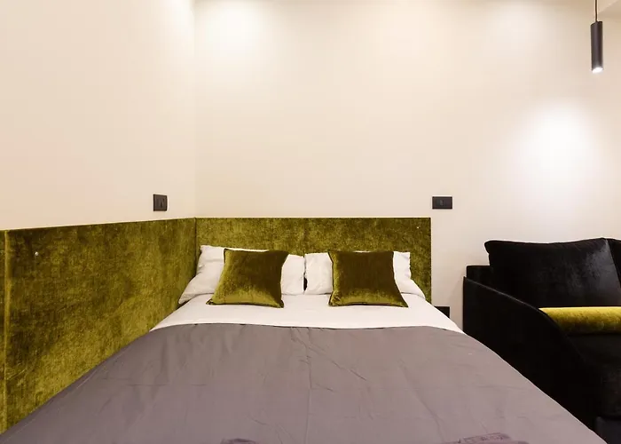 דירה Pay60 -crescenzago- Luxury Yellow House מילאנו