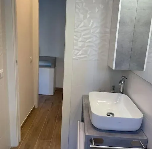 Marina House - Iulm Navigli San Paolo Apartmán *