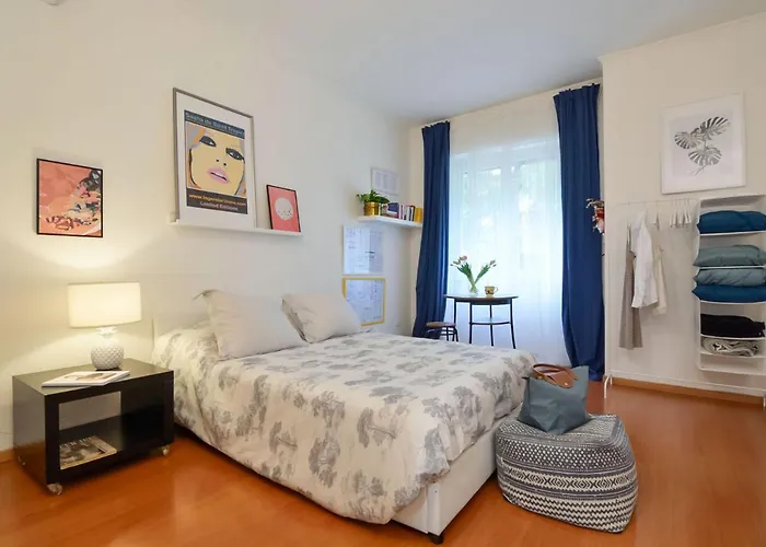 Lights ゲストハウス ミラノ