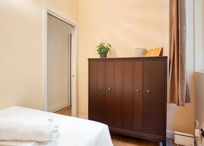 Joivy Modern And Spacious Family Flat