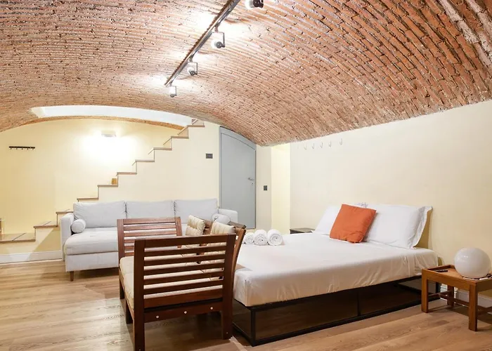 Апартаменты Joivy Modern And Spacious Family Flat *