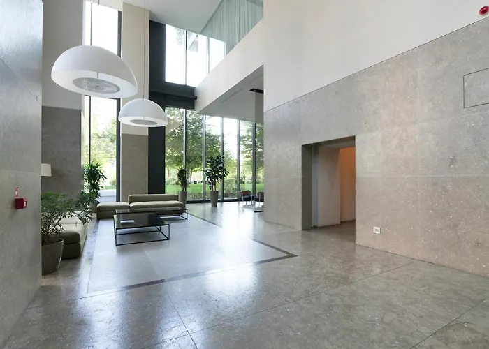 Apartamento Luxury In Bosco Verticale Isola