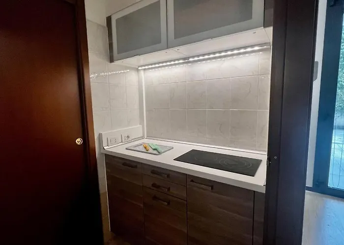 Urban House - Comfy Flat Navigli Center Apartamento Milão