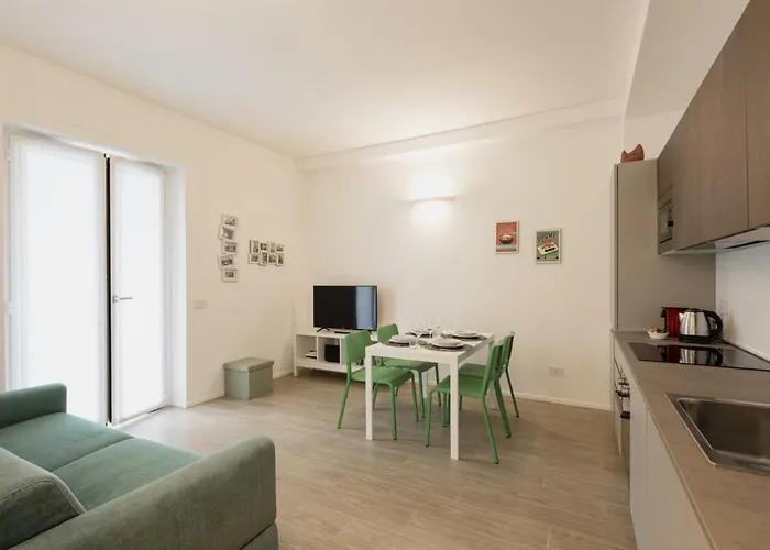 Easylife - Milano- Privata Angera 10d - *