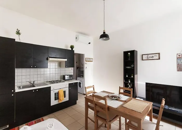 Apartment Youhosty - Lodi 12 D Milan