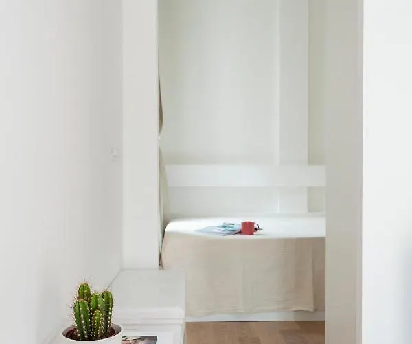 Casa Serena - Meryggiare شقة ميلان