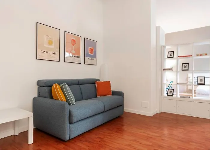 Loft In Zona Buonarroti Milano
