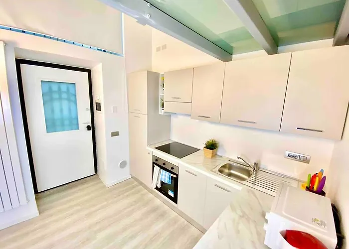 Apartamento Loft Di Lusso - Metro E Centro Milão