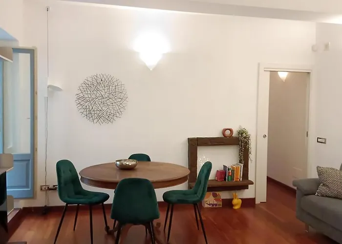 Sahi - Jannacci - 2 Bedrooms, Arena, Chinatown Apartment *