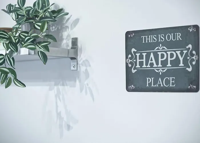 Comfy And Central Апартаменты