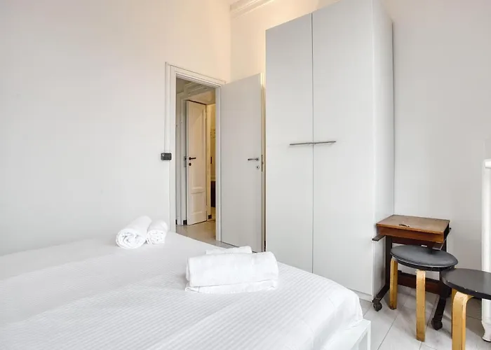 Daire Joivy Wonderful Apt Next To Sforzesco Castle *