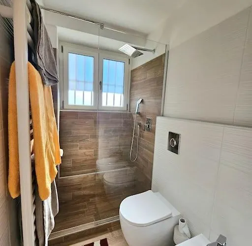 Apartment Grazioso Bilocale Ristrutturato Vicino Stazione/metro *