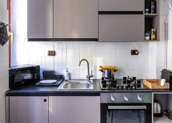 Lägenhet Citylife Apartment- Metro Access - 2 Bedrooms