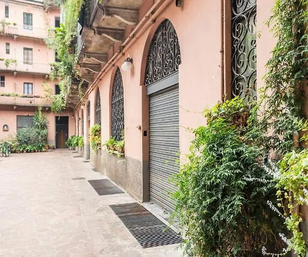 Bocconi 2 In Stile Corte Milanese Milan