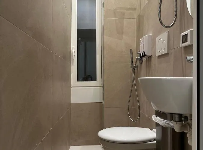 Wagner Δωμάτια σε οικογενειακή κατοικία Μιλάνο