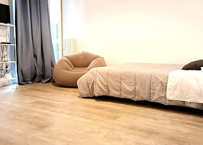 A Casa Di Rosa In Citta Studi Appartement