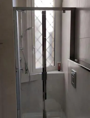 Monolocale Intimo Con Terrazzino Appartamento Milano