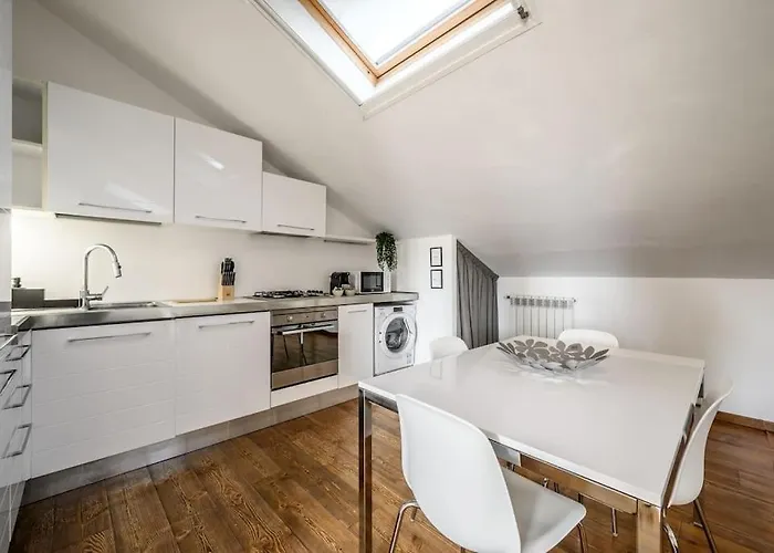 Apartman Buenos Aires' Nest - 10 Minutes From Duomo With Terrace *