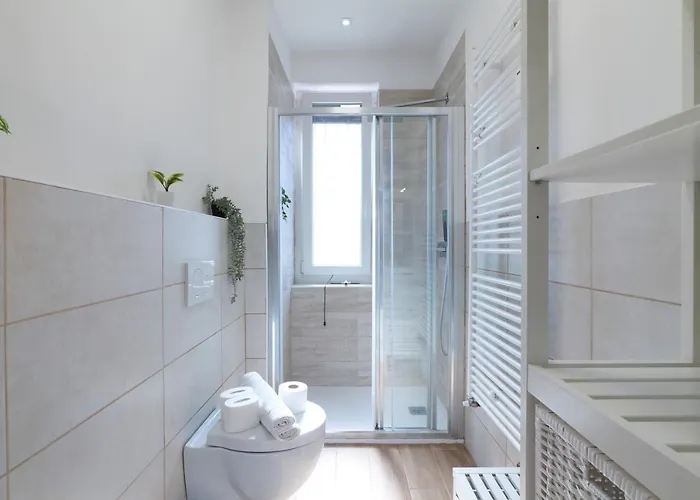 Primopiano - Novara Apartmán *