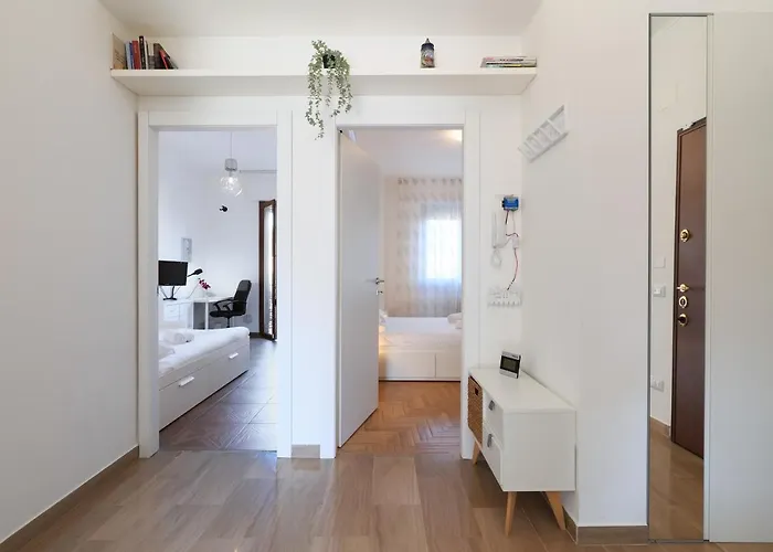 Primopiano - Novara Apartmán *