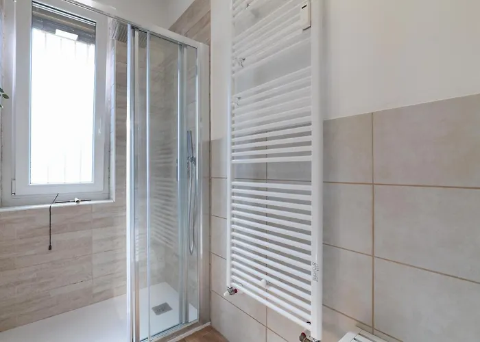 Primopiano - Novara Apartmán *