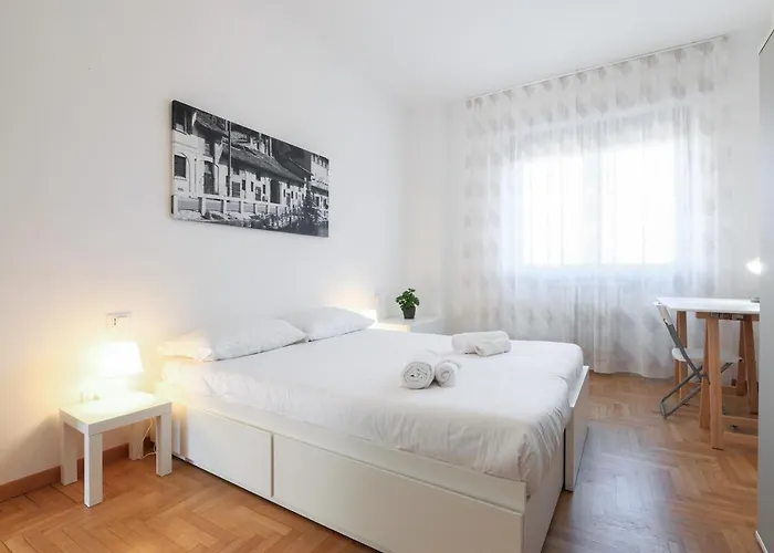 Primopiano - Novara Apartmán *