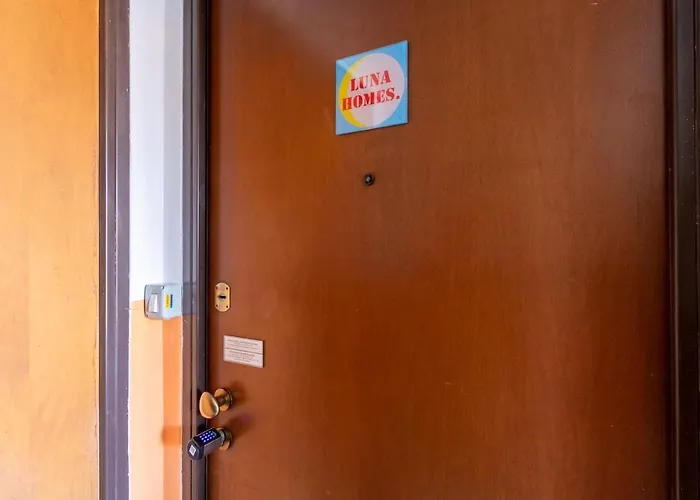 Luna Homes - In Farini Apartmán Milán