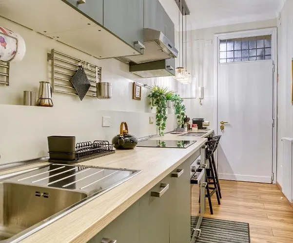 Bamboo House - Floor Just 15 Minutes From Duomo Apartment Milan